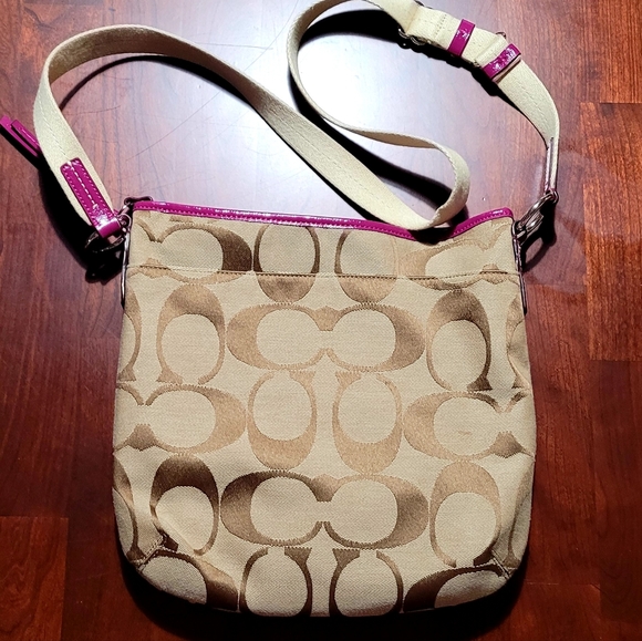 Coach crossbody bag - Picture 2 of 3